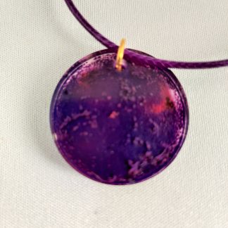 Alcohol ink necklace - round purple